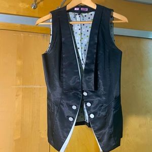 Black tuxedo style women’s vest- medium